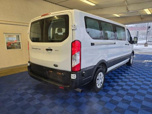 2024 Ford Transit-350 XLT