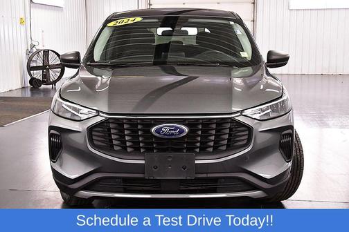 Carbonized Gray Metallic 2024 Ford Escape Active