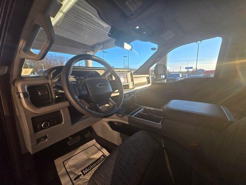 2024 Ford F-250 XLT