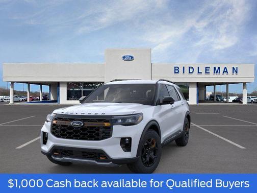 Space White Metallic 2026 Ford Explorer Tremor