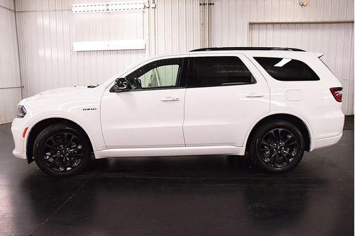 White Knuckle Clearcoat 2023 Dodge Durango R/T
