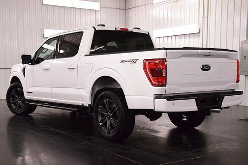 Oxford White 2023 Ford F-150 XLT
