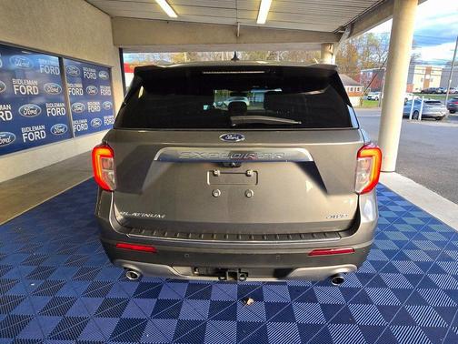 2022 Ford Explorer Platinum