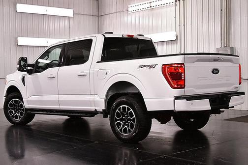 Oxford White 2023 Ford F-150 XLT