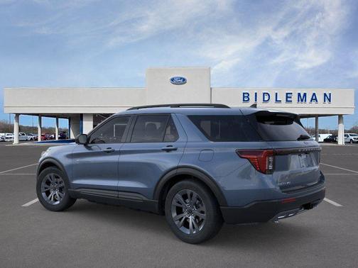 Vapor Blue Metallic 2026 Ford Explorer Active
