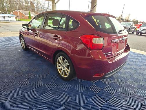 2015 Subaru Impreza 2.0i Premium