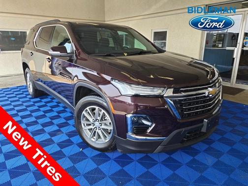 2023 Chevrolet Traverse LT Leather