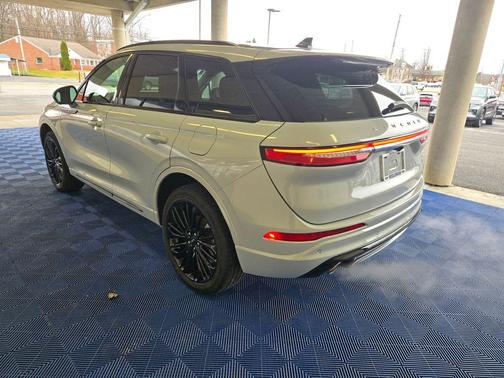 2025 Lincoln Corsair Reserve