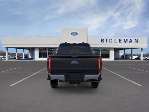 Agate Black Metallic 2026 Ford F-250 Lariat