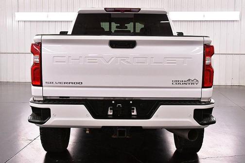 2022 Chevrolet Silverado 3500 High Country