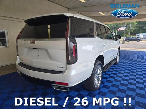2023 Cadillac Escalade Premium Luxury