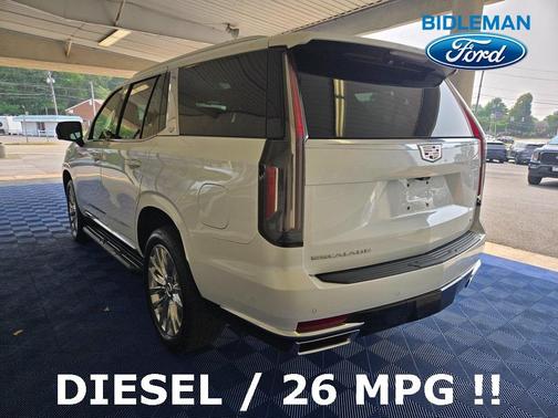 2023 Cadillac Escalade Premium Luxury