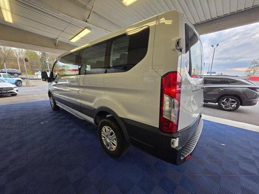 2023 Ford Transit-350 XLT