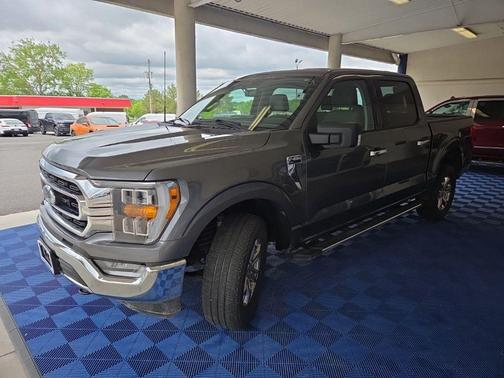 Carbonized Gray Metallic 2023 Ford F-150 XLT