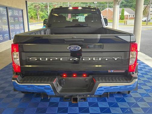 2022 Ford F-350 XL
