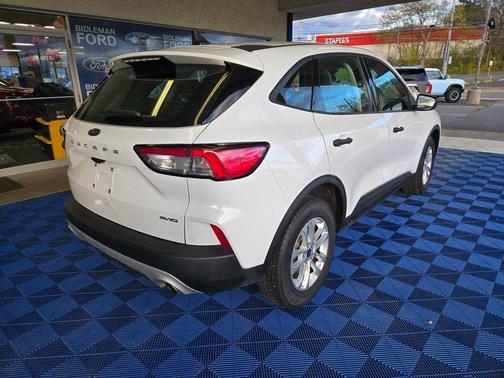 2022 Ford Escape S