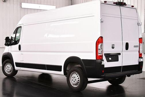 Bright White Clearcoat 2025 RAM ProMaster 3500 High Roof