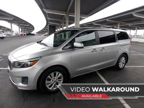 2015 Kia Sedona L