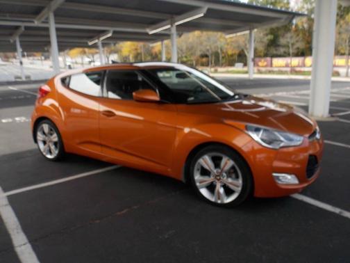 2013 Hyundai Veloster Base