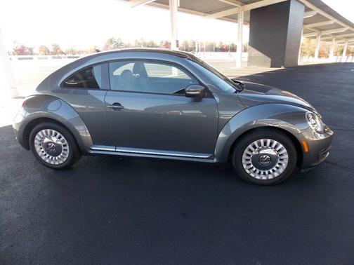 2013 Volkswagen Beetle 2.5L