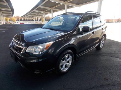 2015 Subaru Forester 2.5i