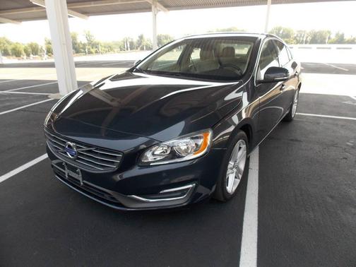 2015 Volvo S60 T5 Premier
