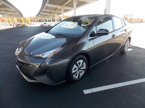 2018 Toyota Prius Three