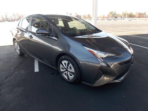 2018 Toyota Prius Three