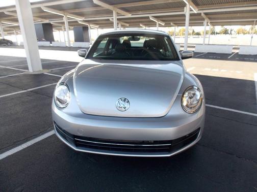 2012 Volkswagen Beetle 2.5L