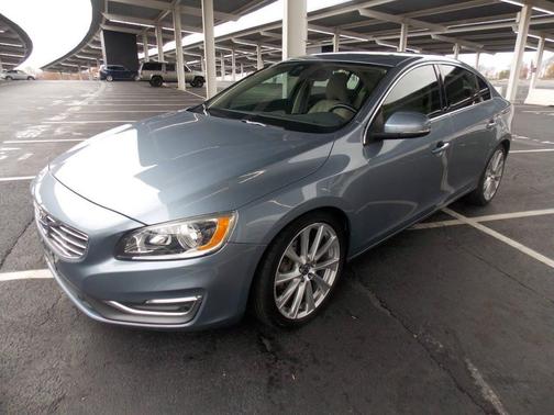 2017 Volvo S60 Inscription T5