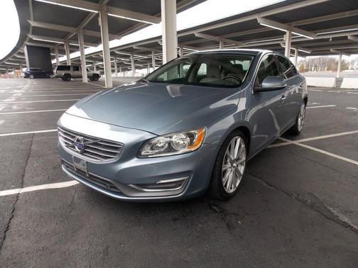 2017 Volvo S60 Inscription T5