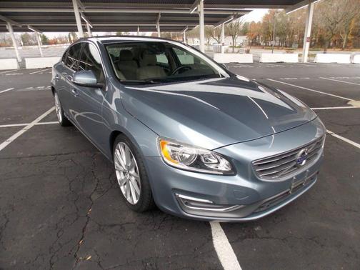 2017 Volvo S60 Inscription T5