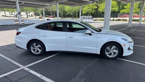 White 2020 Hyundai SONATA SE