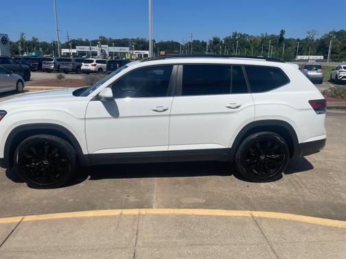 2022 Volkswagen Atlas 3.6 SE w/ Technology