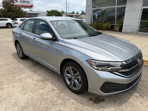Pyrite Silver Metallic 2023 Volkswagen Jetta 1.5T SE