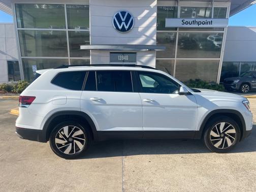 2024 Volkswagen Atlas 2.0T SE w/ Technology