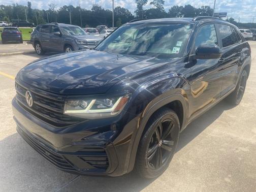 2023 Volkswagen Atlas Cross Sport 2.0T SEL R-Line Black