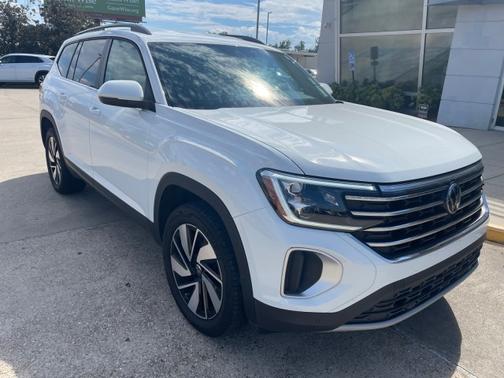2024 Volkswagen Atlas 2.0T SE w/ Technology