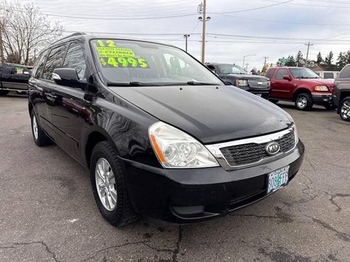 2012 Kia Sedona LX