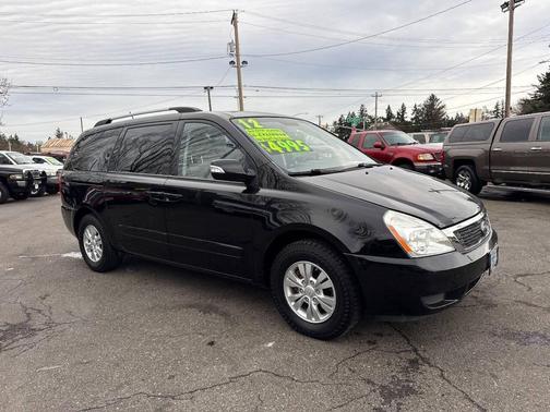 2012 Kia Sedona LX