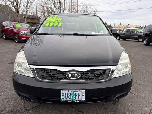 2012 Kia Sedona LX