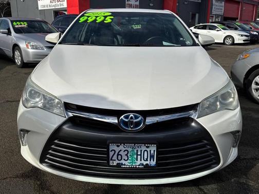 2015 Toyota Camry Hybrid XLE