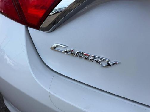 2015 Toyota Camry Hybrid XLE