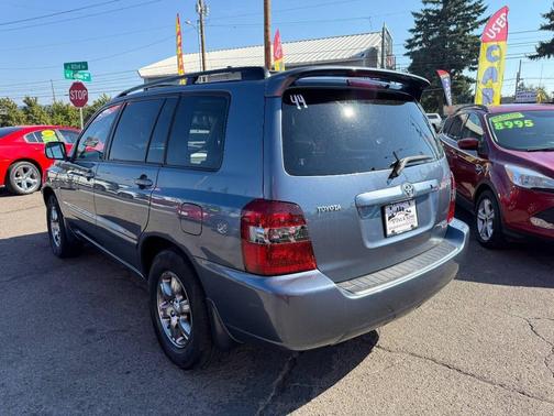 2004 Toyota Highlander Base