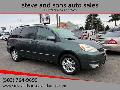 2004 Toyota Sienna XLE