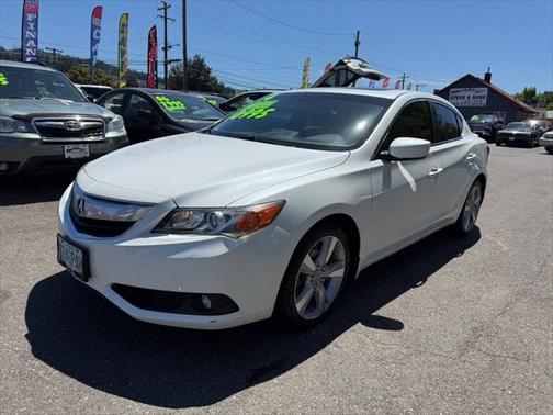 2014 Acura ILX 2.0L Technology