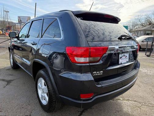 2013 Jeep Grand Cherokee Laredo