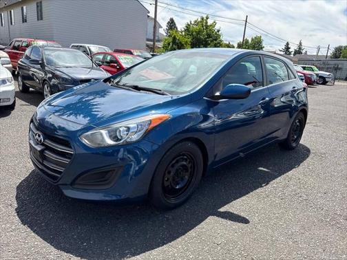 2016 Hyundai Elantra GT Base