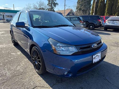 2009 Ford Focus SES