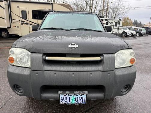 2001 Nissan Frontier XE